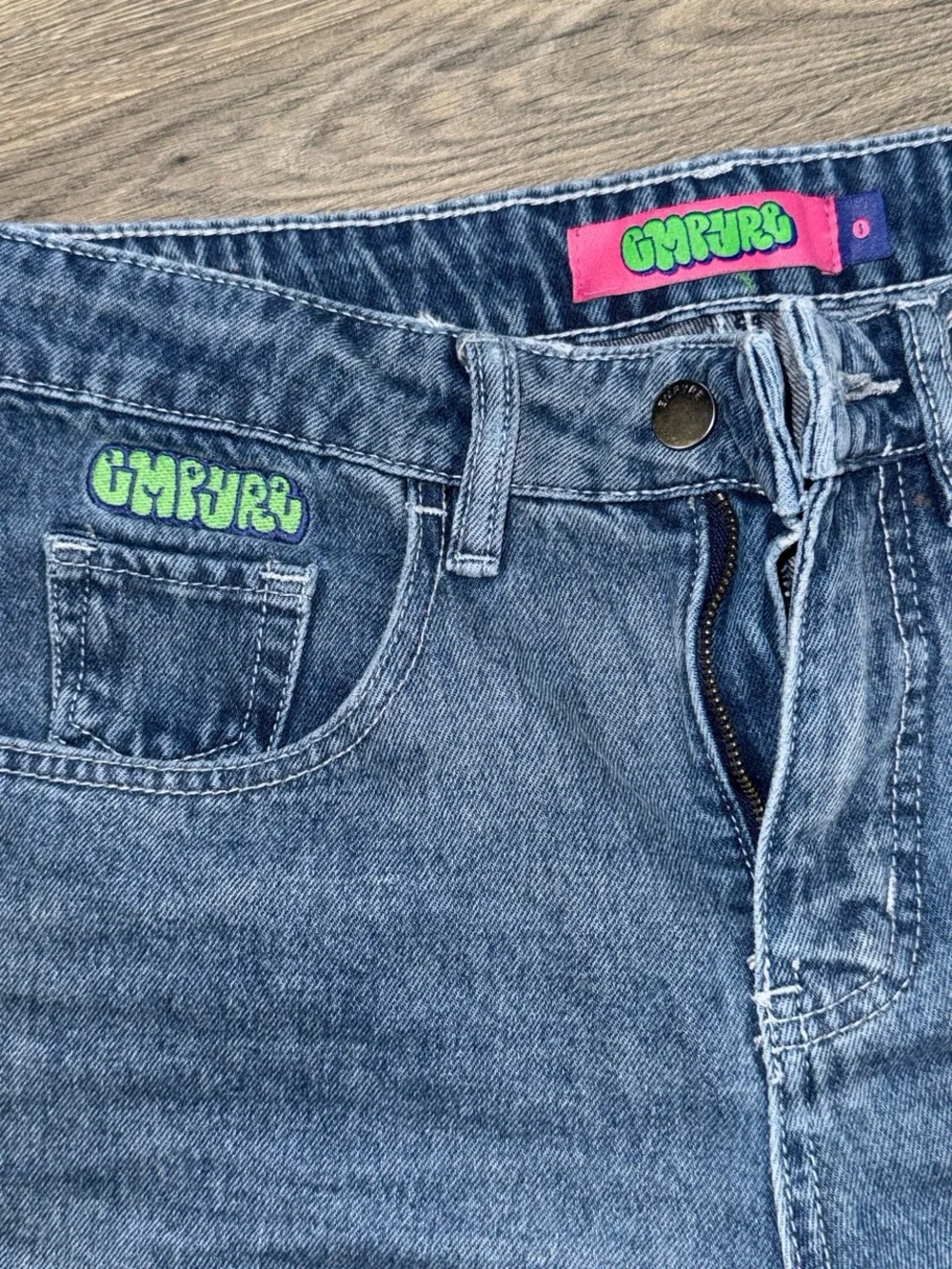 Empyre Women's Straight-Leg Jeans in Mid Blue